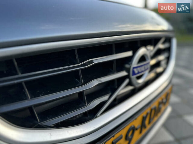 Сірий Вольво V40, об'ємом двигуна 1.56 л та пробігом 192 тис. км за 11250 $, фото 30 на Automoto.ua