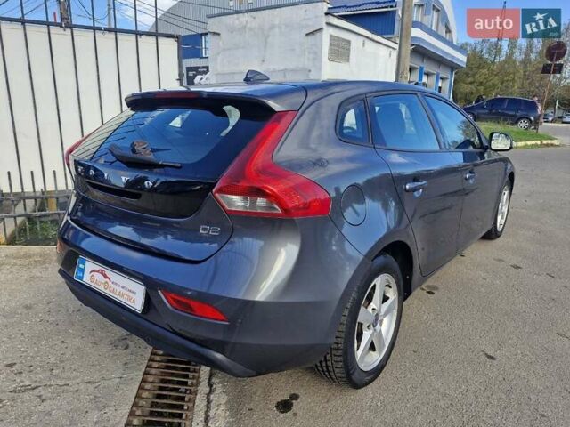 Вольво В40 2014 в Николаеве на Automoto.ua Серый Вольво В40, объемом двигателя 1.6 л и пробегом 142 тыс. км за 12699 $, фото 5 на Automoto.ua