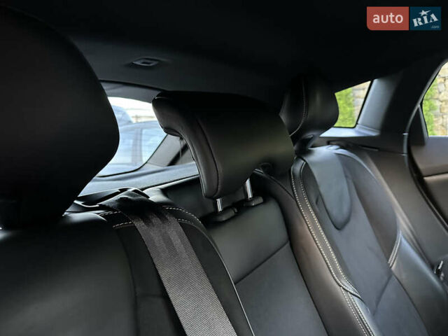 Сірий Вольво V40, об'ємом двигуна 1.56 л та пробігом 192 тис. км за 11250 $, фото 145 на Automoto.ua