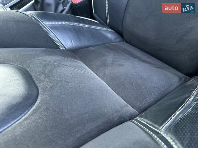 Сірий Вольво V40, об'ємом двигуна 1.56 л та пробігом 192 тис. км за 11250 $, фото 92 на Automoto.ua
