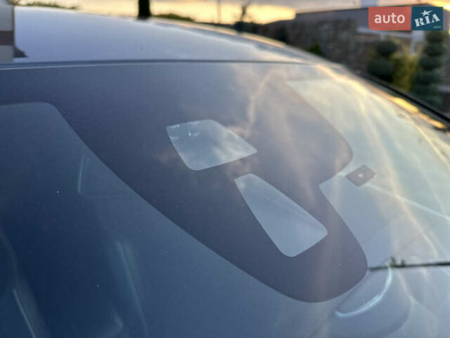 Сірий Вольво V40, об'ємом двигуна 1.56 л та пробігом 192 тис. км за 11250 $, фото 52 на Automoto.ua