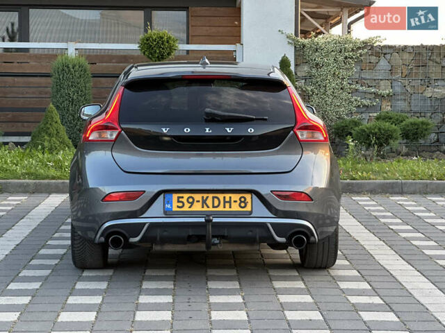 Сірий Вольво V40, об'ємом двигуна 1.56 л та пробігом 192 тис. км за 11250 $, фото 58 на Automoto.ua