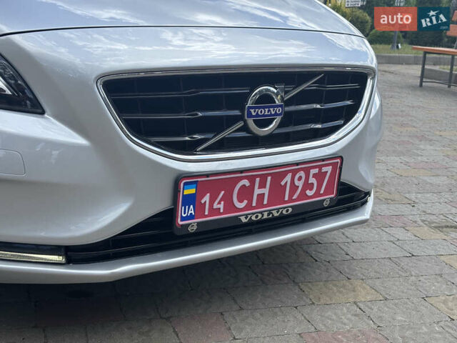 Серый Вольво В40, объемом двигателя 1.6 л и пробегом 228 тыс. км за 10990 $, фото 33 на Automoto.ua