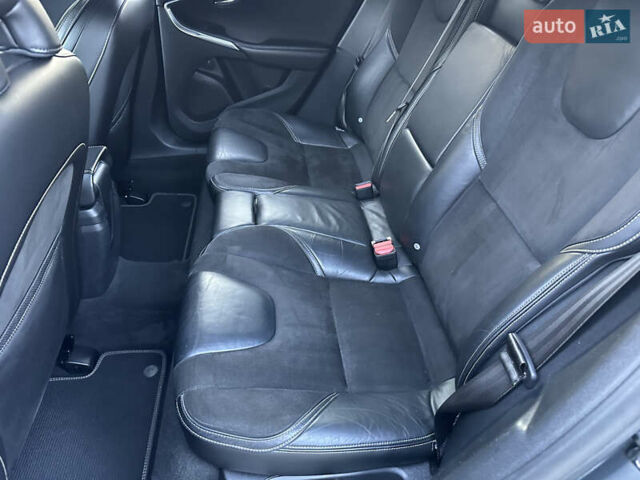 Сірий Вольво V40, об'ємом двигуна 1.56 л та пробігом 192 тис. км за 11250 $, фото 131 на Automoto.ua