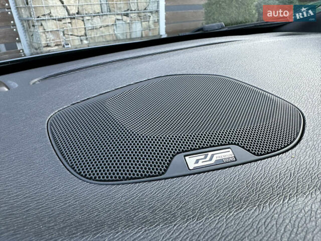 Сірий Вольво V40, об'ємом двигуна 1.56 л та пробігом 192 тис. км за 11250 $, фото 106 на Automoto.ua