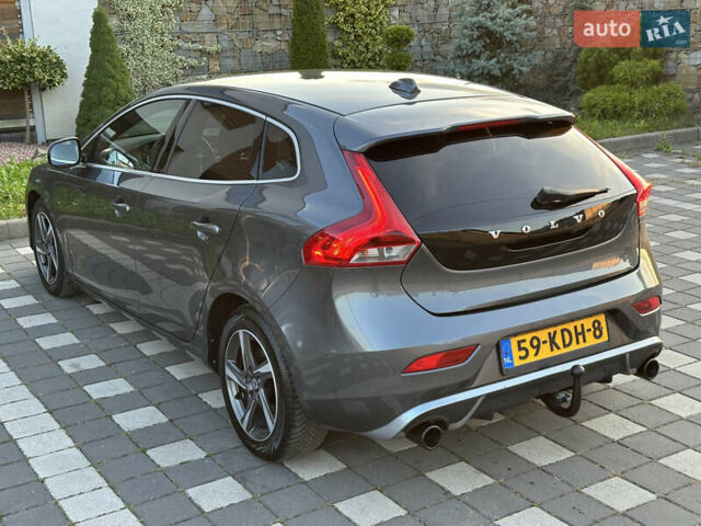 Сірий Вольво V40, об'ємом двигуна 1.56 л та пробігом 192 тис. км за 11250 $, фото 62 на Automoto.ua