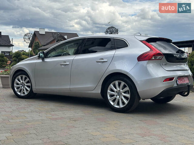 Сірий Вольво V40, об'ємом двигуна 1.6 л та пробігом 228 тис. км за 10990 $, фото 59 на Automoto.ua