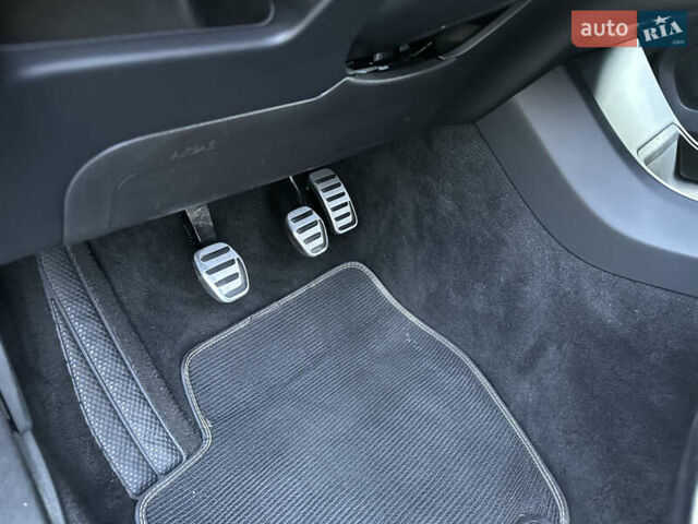 Сірий Вольво V40, об'ємом двигуна 1.56 л та пробігом 192 тис. км за 11250 $, фото 96 на Automoto.ua