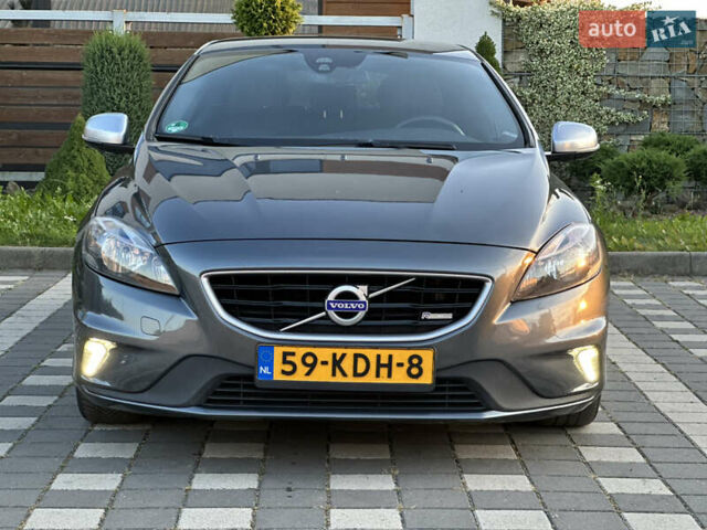 Сірий Вольво V40, об'ємом двигуна 1.56 л та пробігом 192 тис. км за 11250 $, фото 49 на Automoto.ua