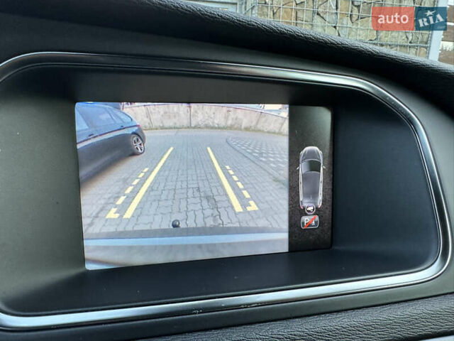 Сірий Вольво V40, об'ємом двигуна 1.56 л та пробігом 192 тис. км за 11250 $, фото 107 на Automoto.ua