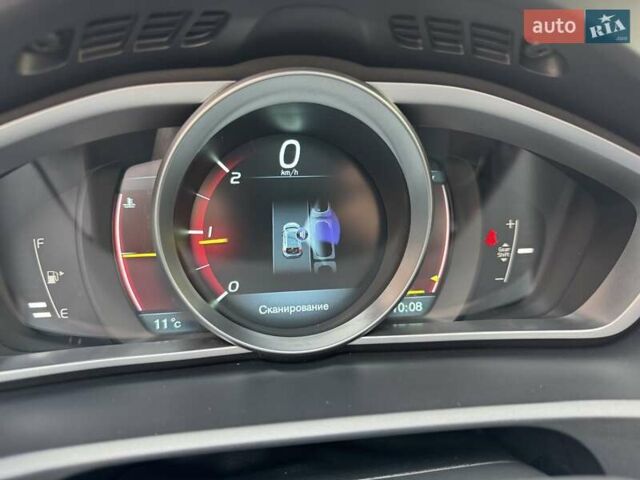 Серый Вольво В40, объемом двигателя 1.56 л и пробегом 209 тыс. км за 11750 $, фото 110 на Automoto.ua