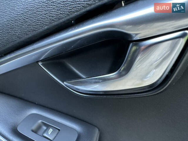 Сірий Вольво V40, об'ємом двигуна 1.56 л та пробігом 192 тис. км за 11250 $, фото 138 на Automoto.ua