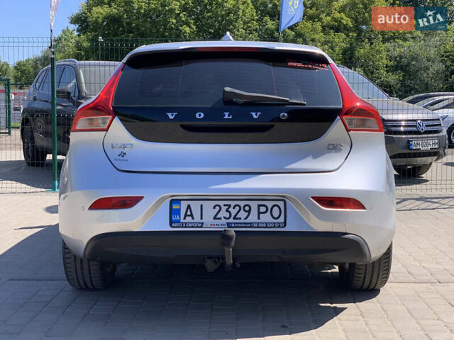 Сірий Вольво V40, об'ємом двигуна 1.6 л та пробігом 272 тис. км за 10000 $, фото 15 на Automoto.ua