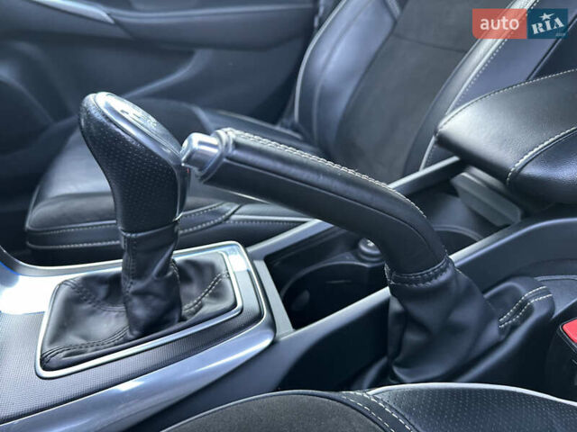 Сірий Вольво V40, об'ємом двигуна 1.56 л та пробігом 192 тис. км за 11250 $, фото 110 на Automoto.ua