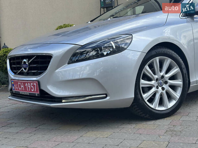 Сірий Вольво V40, об'ємом двигуна 1.6 л та пробігом 228 тис. км за 10990 $, фото 12 на Automoto.ua