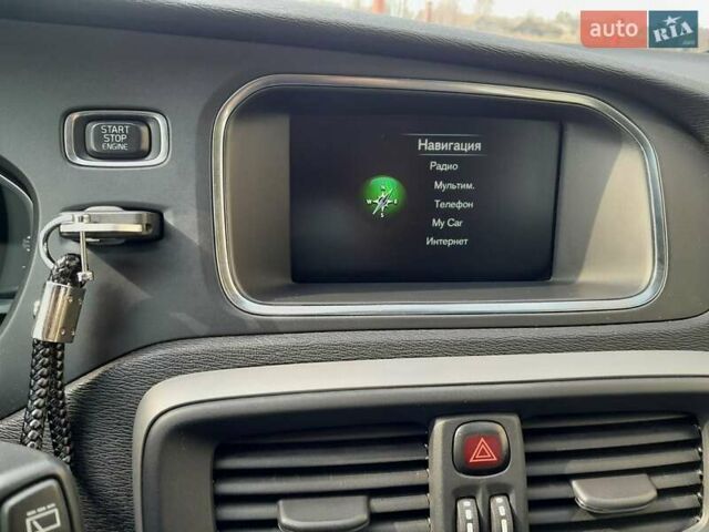 Сірий Вольво V40, об'ємом двигуна 1.56 л та пробігом 223 тис. км за 13500 $, фото 10 на Automoto.ua