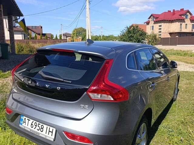 Серый Вольво В40, объемом двигателя 1.56 л и пробегом 246 тыс. км за 11300 $, фото 8 на Automoto.ua