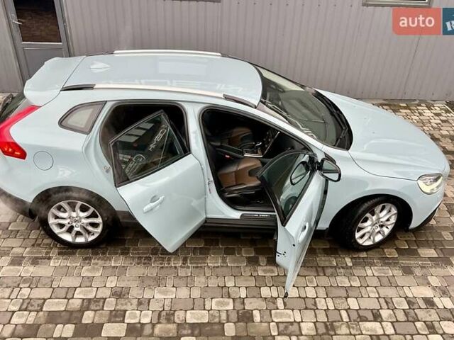 Серый Вольво В40, объемом двигателя 2 л и пробегом 135 тыс. км за 17900 $, фото 73 на Automoto.ua