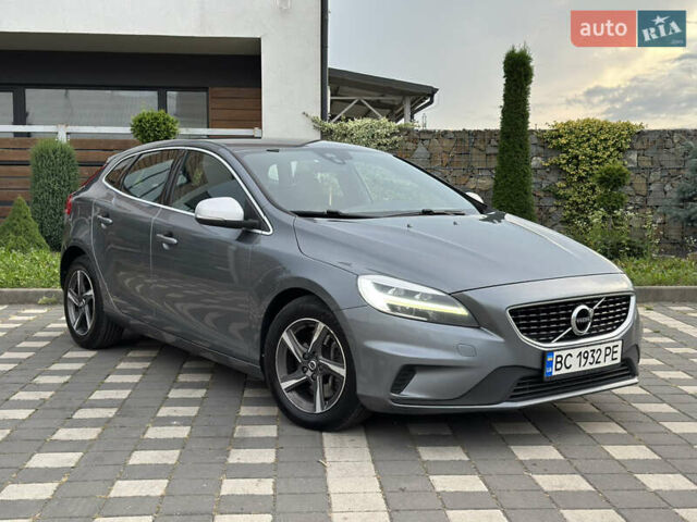 Сірий Вольво V40, об'ємом двигуна 2 л та пробігом 235 тис. км за 14400 $, фото 21 на Automoto.ua