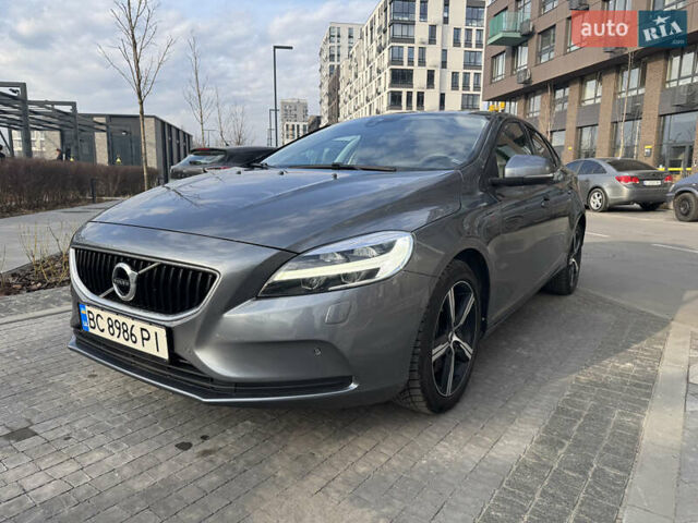 Сірий Вольво V40, об'ємом двигуна 1.5 л та пробігом 138 тис. км за 15900 $, фото 8 на Automoto.ua