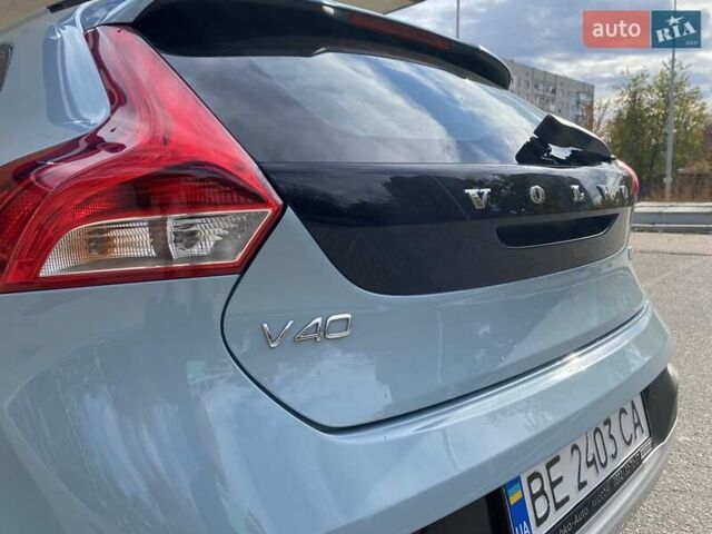 Вольво V40 2017 у Миколаєві на Automoto.ua Сірий Вольво V40, об'ємом двигуна 2 л та пробігом 106 тис. км за 17500 $, фото 22 на Automoto.ua