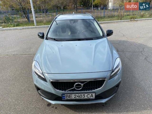 Вольво V40 2017 у Миколаєві на Automoto.ua Сірий Вольво V40, об'ємом двигуна 2 л та пробігом 106 тис. км за 17500 $, фото 7 на Automoto.ua