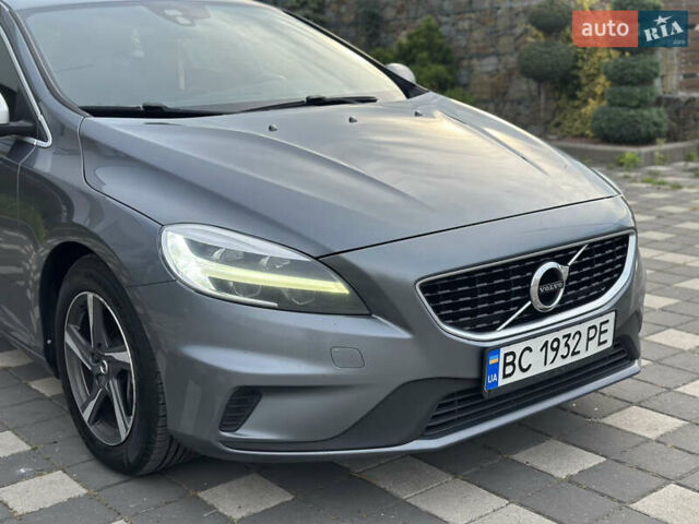 Сірий Вольво V40, об'ємом двигуна 2 л та пробігом 235 тис. км за 14400 $, фото 16 на Automoto.ua