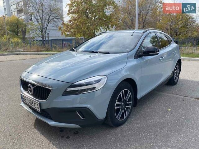 Вольво V40 2017 у Миколаєві на Automoto.ua Сірий Вольво V40, об'ємом двигуна 2 л та пробігом 106 тис. км за 17500 $, фото 20 на Automoto.ua