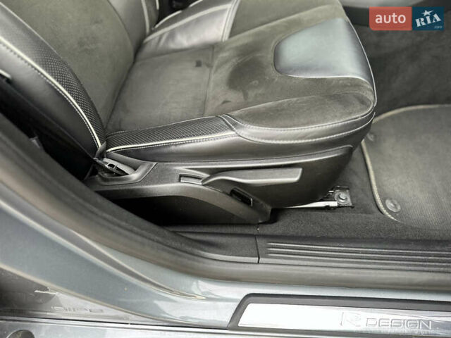 Сірий Вольво V40, об'ємом двигуна 2 л та пробігом 235 тис. км за 14400 $, фото 70 на Automoto.ua