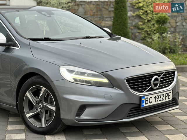 Сірий Вольво V40, об'ємом двигуна 2 л та пробігом 235 тис. км за 14400 $, фото 23 на Automoto.ua