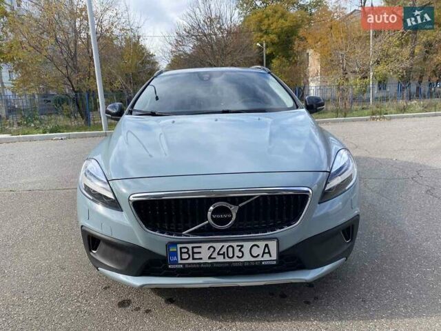 Вольво V40 2017 у Миколаєві на Automoto.ua Сірий Вольво V40, об'ємом двигуна 2 л та пробігом 106 тис. км за 17500 $, фото 5 на Automoto.ua