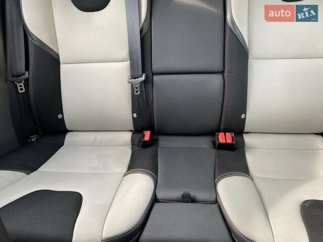 Вольво V40 2017 у Миколаєві на Automoto.ua Сірий Вольво V40, об'ємом двигуна 2 л та пробігом 106 тис. км за 17500 $, фото 54 на Automoto.ua