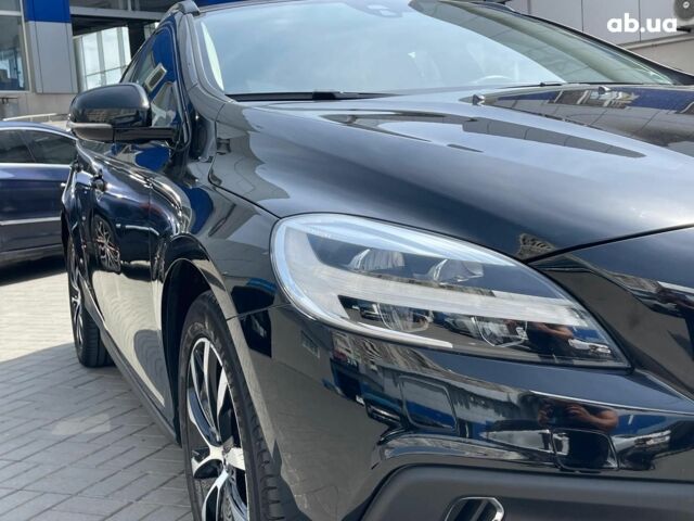 Серый Вольво В40, объемом двигателя 2 л и пробегом 43 тыс. км за 18390 $, фото 15 на Automoto.ua