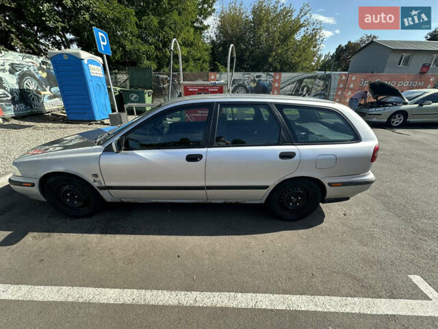 Сірий Вольво V40, об'ємом двигуна 1.87 л та пробігом 328 тис. км за 3000 $, фото 7 на Automoto.ua
