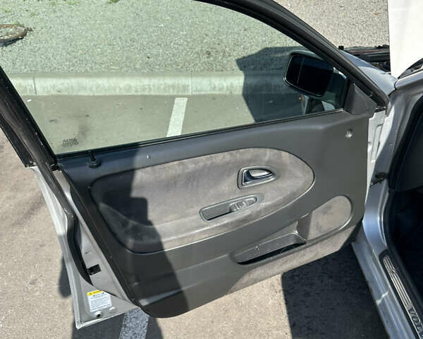 Сірий Вольво V40, об'ємом двигуна 1.87 л та пробігом 328 тис. км за 3000 $, фото 11 на Automoto.ua