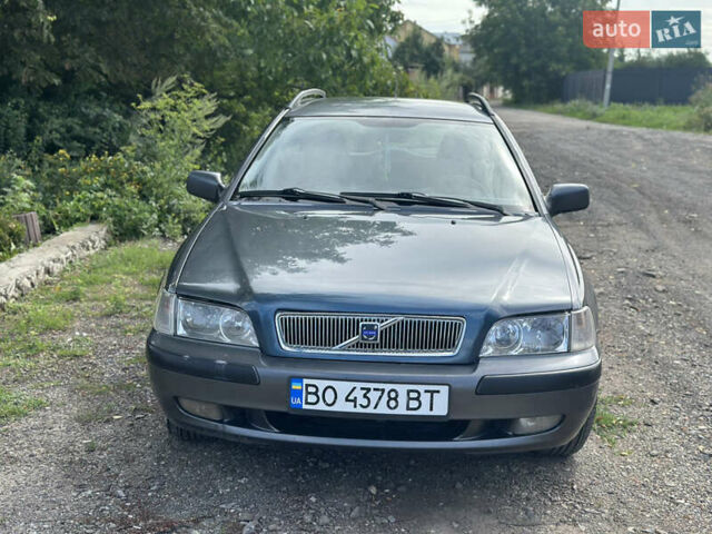 Сірий Вольво V40, об'ємом двигуна 1.87 л та пробігом 386 тис. км за 3500 $, фото 5 на Automoto.ua