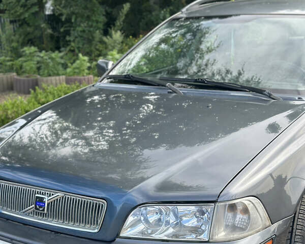 Сірий Вольво V40, об'ємом двигуна 1.87 л та пробігом 386 тис. км за 3500 $, фото 19 на Automoto.ua