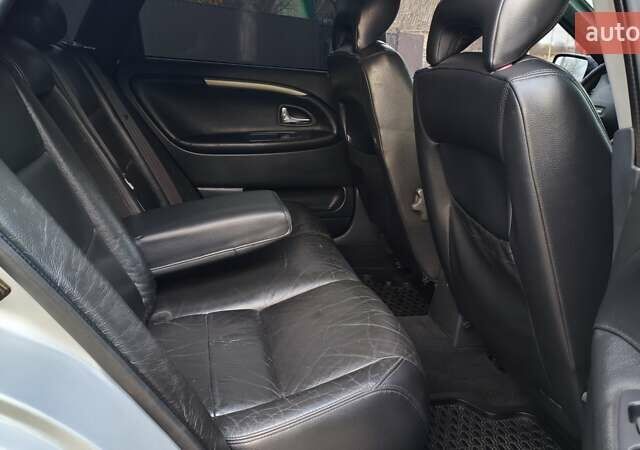 Серый Вольво В40, объемом двигателя 1.9 л и пробегом 430 тыс. км за 2998 $, фото 9 на Automoto.ua