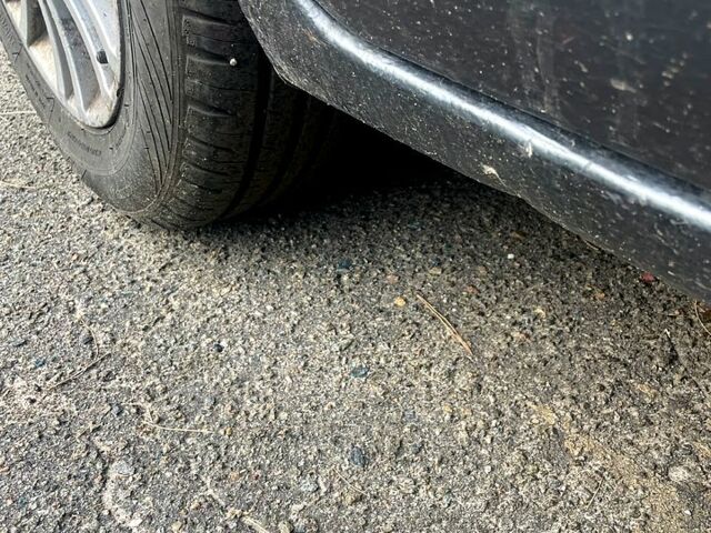 Сірий Вольво V40, об'ємом двигуна 1.9 л та пробігом 300 тис. км за 3500 $, фото 2 на Automoto.ua