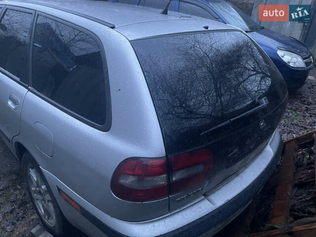 Вольво В40 2002 в Луцке на Automoto.ua Серый Вольво В40, объемом двигателя 1.9 л и пробегом 410 тыс. км за 1500 $, фото 1 на Automoto.ua