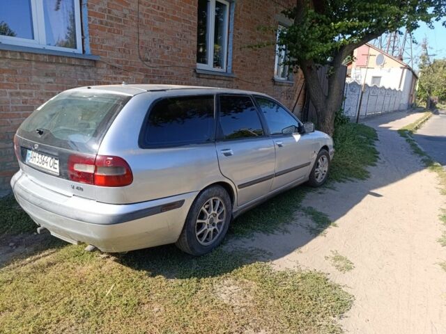 Серый Вольво В40, объемом двигателя 1.9 л и пробегом 350 тыс. км за 2300 $, фото 1 на Automoto.ua