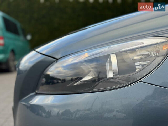 Вольво В40 2013 в Стрые на Automoto.ua Синий Вольво В40, объемом двигателя 1.6 л и пробегом 227 тыс. км за 10590 $, фото 34 на Automoto.ua