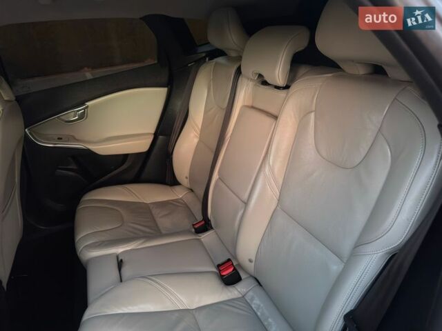 Синий Вольво В40, объемом двигателя 1.6 л и пробегом 217 тыс. км за 10899 $, фото 37 на Automoto.ua