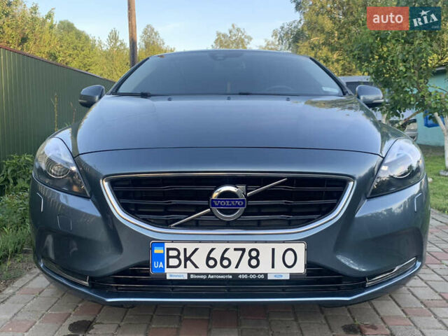 Синий Вольво В40, объемом двигателя 1.6 л и пробегом 240 тыс. км за 10200 $, фото 20 на Automoto.ua