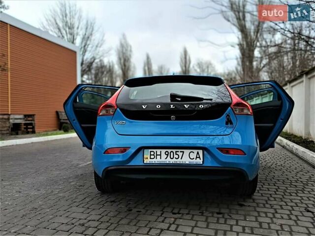 Синий Вольво В40, объемом двигателя 1.56 л и пробегом 165 тыс. км за 11700 $, фото 30 на Automoto.ua