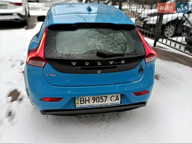 Синій Вольво V40, об'ємом двигуна 1.56 л та пробігом 167 тис. км за 11700 $, фото 6 на Automoto.ua