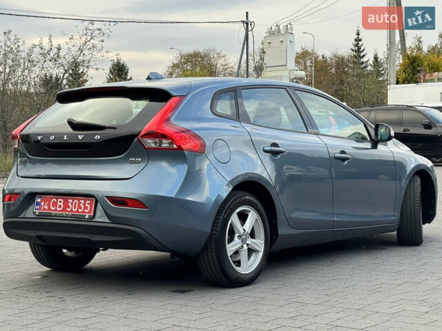 Вольво В40 2013 в Стрые на Automoto.ua Синий Вольво В40, объемом двигателя 1.6 л и пробегом 227 тыс. км за 10590 $, фото 15 на Automoto.ua