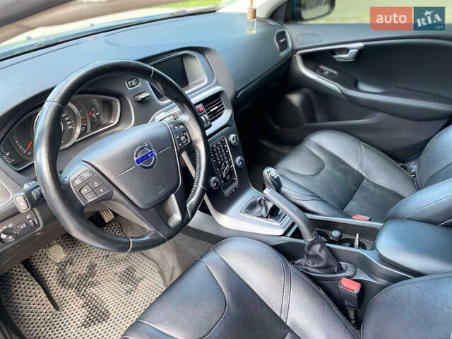 Синій Вольво V40, об'ємом двигуна 1.56 л та пробігом 209 тис. км за 11500 $, фото 14 на Automoto.ua