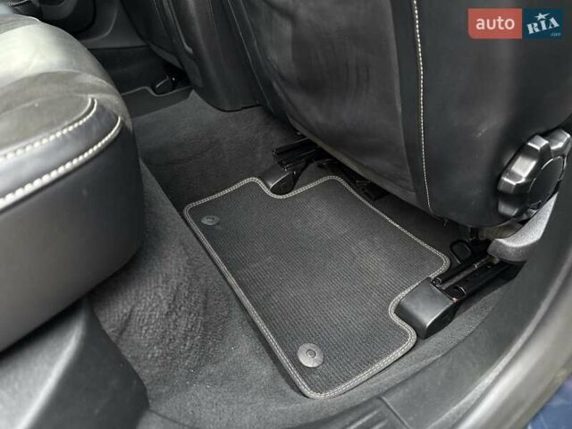 Синій Вольво V40, об'ємом двигуна 1.6 л та пробігом 220 тис. км за 10750 $, фото 34 на Automoto.ua