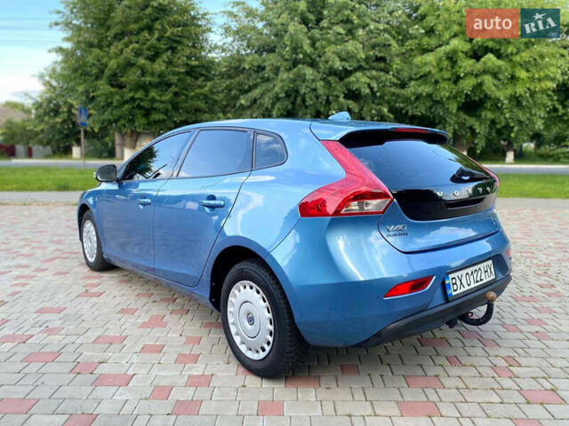 Синій Вольво V40, об'ємом двигуна 1.56 л та пробігом 209 тис. км за 11500 $, фото 10 на Automoto.ua